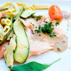pasta and smoked salmon