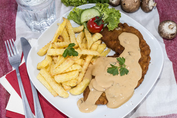 Cutlet with Mushroom Sauce