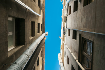 Fototapeta na wymiar between buildings