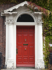 Fototapeta na wymiar Colored door in Dublin from Georgian times (18th century)