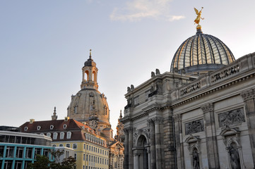 Fototapeta na wymiar Dresden Academy of Fine Arts and Frauenkirche (Germany)