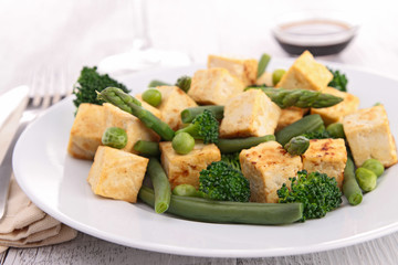 fried tofu and vegetables