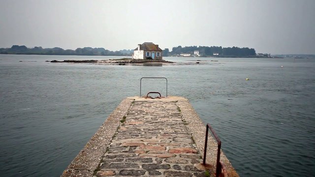 Petite maison sur l'eau - Bretagne