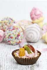 Cupcake filled with fresh fruits