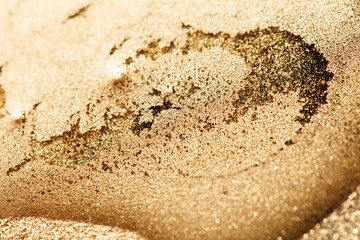 gold background