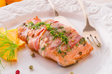 Salmon in the bacon coat