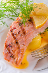 salmon grilled with dill and boiled potato