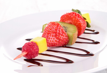 fruit skewer and chocolate sauce