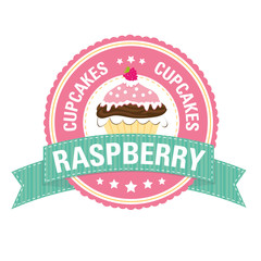 Sweet Button: Raspberry Cupcake
