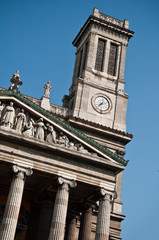 Fototapeta na wymiar retail Kościół św Wincentego a Paulo w Paryżu
