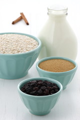 Healthy and delicious oatmeal ingredients