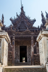 Fototapeta na wymiar Shwenandaw Klasztor - Mandalay