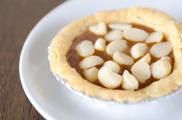 Macadamia tart