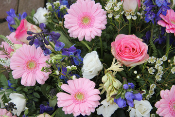 Mixed arrangement in pink, blue and white