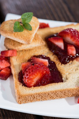 Fresh Toast with Jam (breakfast)