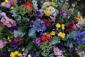 Mixed floral arrangement