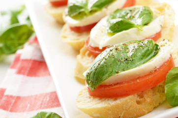 Caprese sandwiches with mozzarella