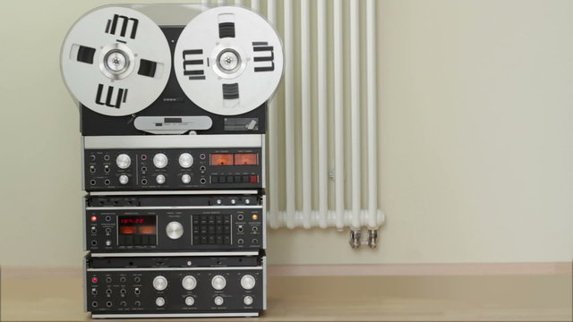Retro Audio tape recorder