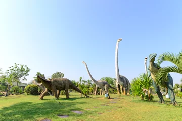 Crédence de cuisine en verre imprimé Dinosaures public parks of statues and dinosaur