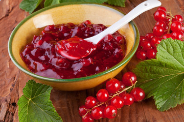 red currant jam with fresh berry