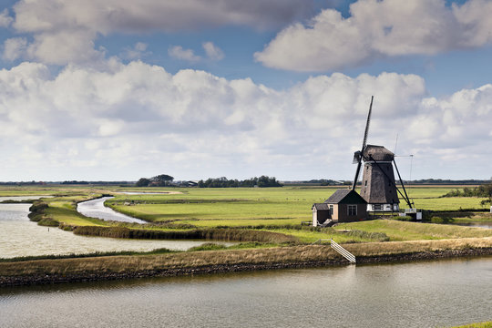 holland windmill