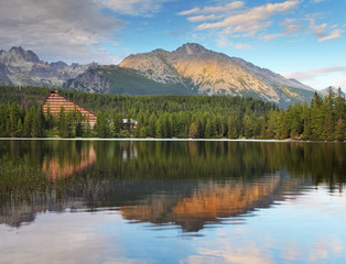 Fototapeta na wymiar Mountain lake in National Park High Tatra