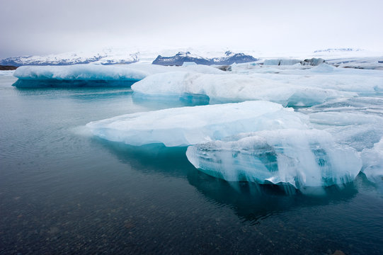 Icebergs in Jokulsarlon