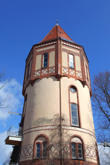 Fototapeta na wymiar stara wieża ciśnień w Kiel-Wik