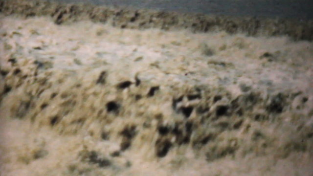 Raging Flood Waters In Dallas-1948 Vintage 8mm