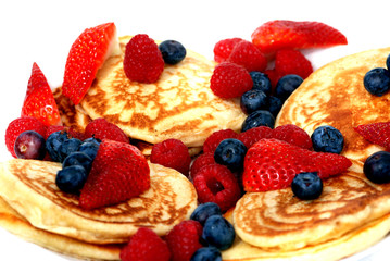 Pancakes mit Früchten