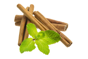 Cinnamon and fresh mint leaves