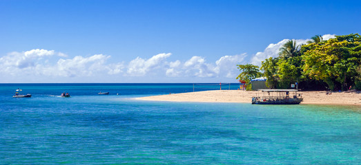 Paradise tropical island (Green Island, Queensland, Australia)