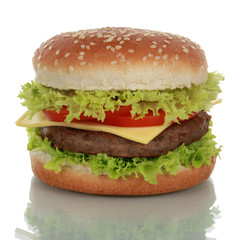 Cheeseburger isoliert