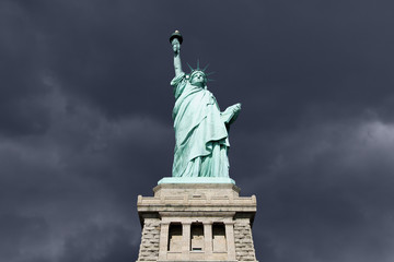 Obraz premium Statue of Liberty Thunderstorm