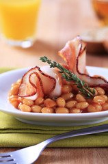 Baked beans and bacon