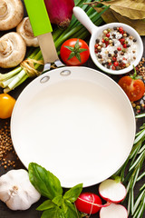 Pan and vegetables.