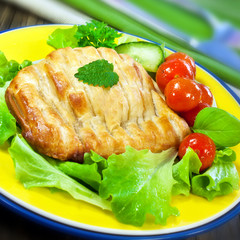 Gemüse-Pastete mit geschmorten Tomaten