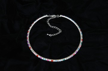 Crystal choker © Arena Photo UK