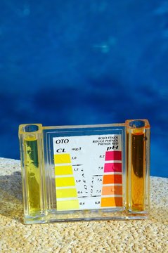 Pool chemical testing kit © Arena Photo UK