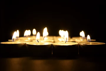 Fototapeten Religious lighted candles © vali_111