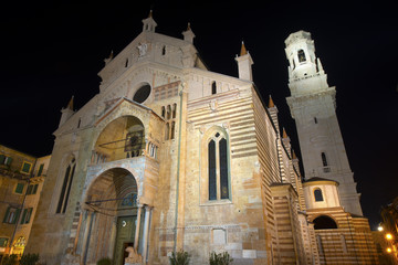 Fototapeta premium Verona Cathedral at Night- Veneto Italy