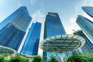 Naklejka premium Wieżowce w finansowej dzielnicy Singapuru