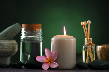 Obraz na płótnie Canvas tropical frangipani spa health treatment with aroma therapy and