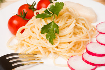 Spaghetti with vegetables