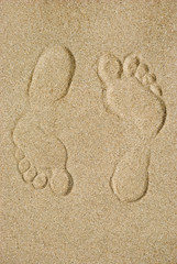 Traces on sand