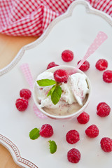Ice cream with fresh raspberries