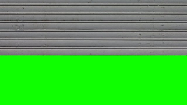Tor &ouml;ffnet und schlie&szlig;t