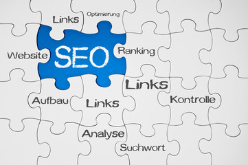 Puzzle in Blau mit SEO