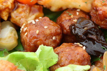 肉団子　中華料理