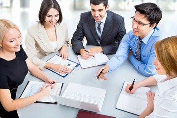 Fototapeta premium Business people working at meeting